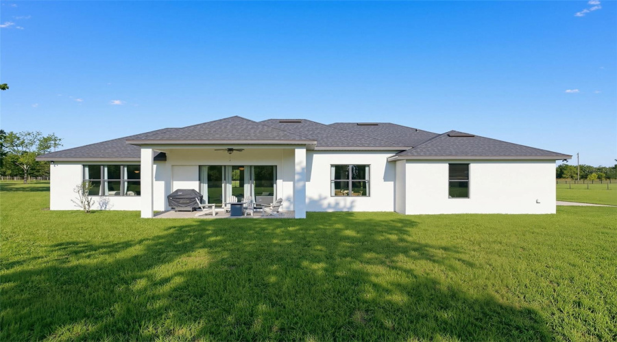 Groveland, Florida 34736, 3 Bedroom Bedrooms, ,2 Bathroombathrooms,Residential,For Sale,Lake Pickett,0,Mfro6436733
