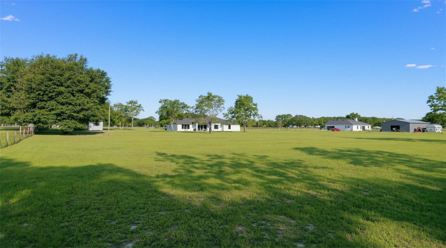 Groveland, Florida 34736, 3 Bedroom Bedrooms, ,2 Bathroombathrooms,Residential,For Sale,Lake Pickett,0,Mfro6436733