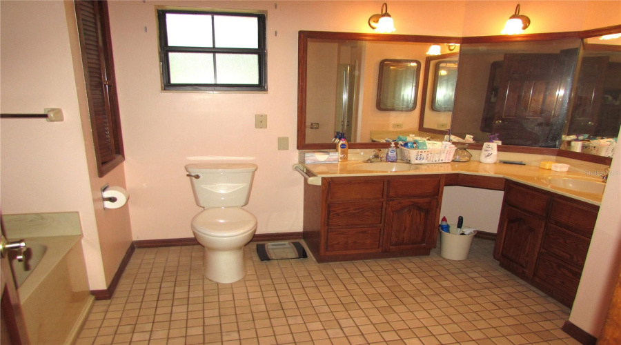 Dunnellon, Florida 34431, 3 Bedroom Bedrooms, ,2 Bathroombathrooms,Residential,For Sale,203Rd,0,Mfrom730946