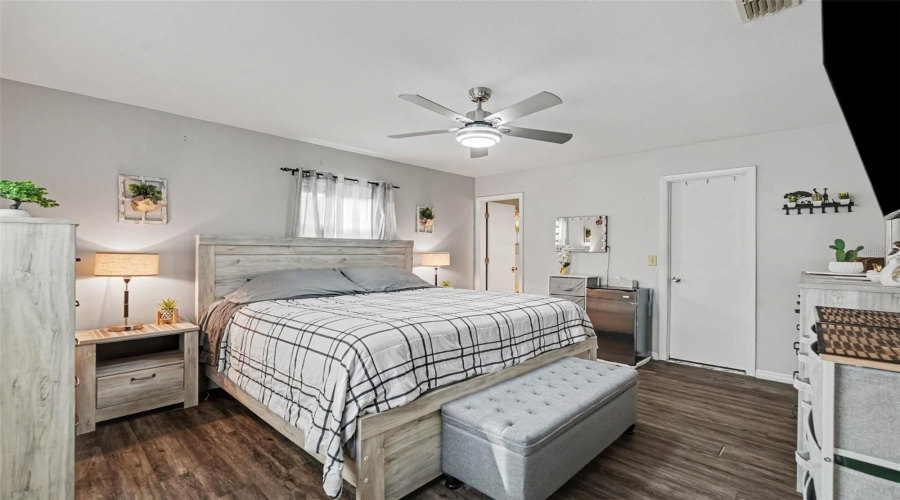 Spring Hill, Florida 34606, 2 Bedroom Bedrooms, ,2 Bathroombathrooms,Residential,For Sale,Goodrich,0,Mfrtb8542297
