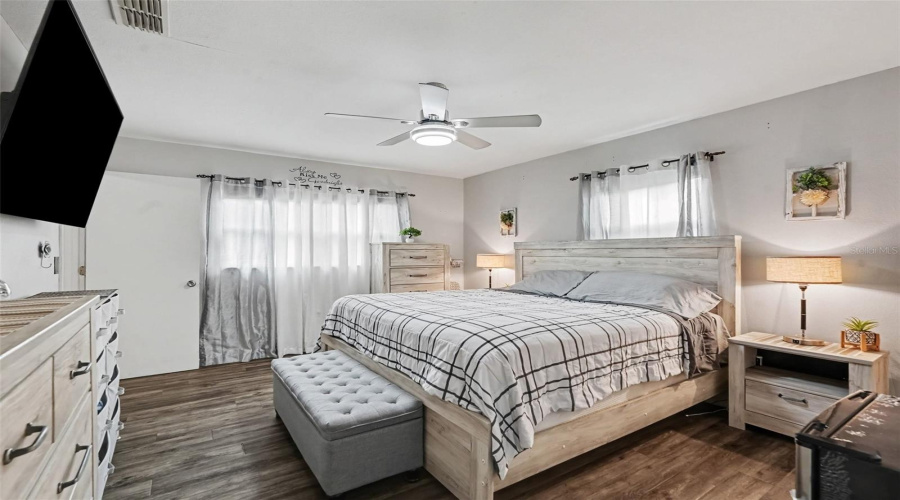 Spring Hill, Florida 34606, 2 Bedroom Bedrooms, ,2 Bathroombathrooms,Residential,For Sale,Goodrich,0,Mfrtb8542297