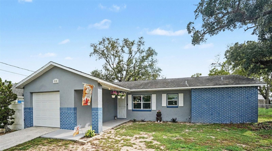 Spring Hill, Florida 34606, 2 Bedroom Bedrooms, ,2 Bathroombathrooms,Residential,For Sale,Goodrich,0,Mfrtb8542297