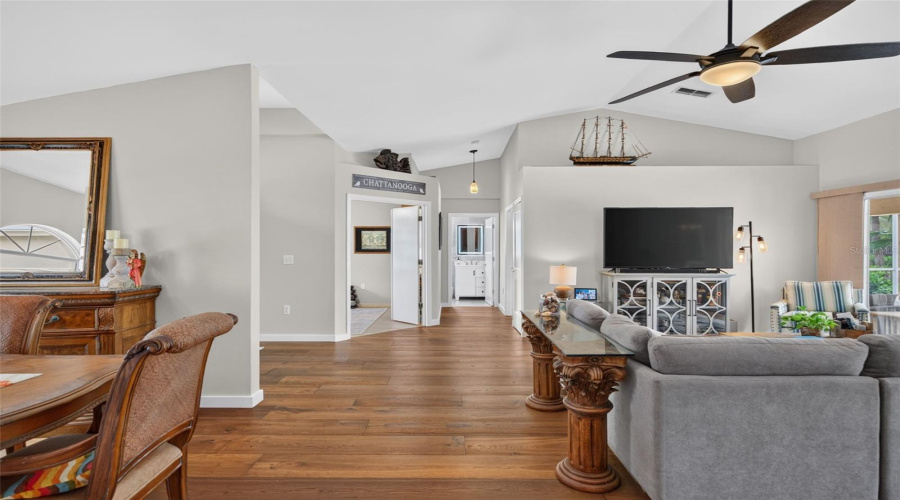Bradenton, Florida 34203, 3 Bedroom Bedrooms, ,2 Bathroombathrooms,Residential,For Sale,Java Plum,0,Mfra4703820