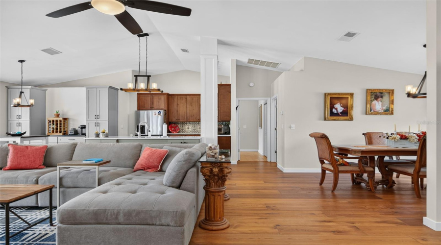 Bradenton, Florida 34203, 3 Bedroom Bedrooms, ,2 Bathroombathrooms,Residential,For Sale,Java Plum,0,Mfra4703820