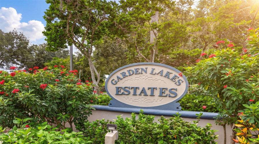 Bradenton, Florida 34203, 3 Bedroom Bedrooms, ,2 Bathroombathrooms,Residential,For Sale,Java Plum,0,Mfra4703820