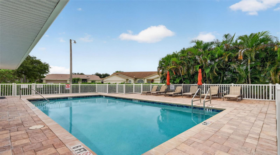 Bradenton, Florida 34203, 3 Bedroom Bedrooms, ,2 Bathroombathrooms,Residential,For Sale,Java Plum,0,Mfra4703820