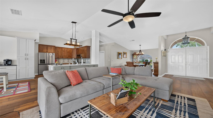 Bradenton, Florida 34203, 3 Bedroom Bedrooms, ,2 Bathroombathrooms,Residential,For Sale,Java Plum,0,Mfra4703820