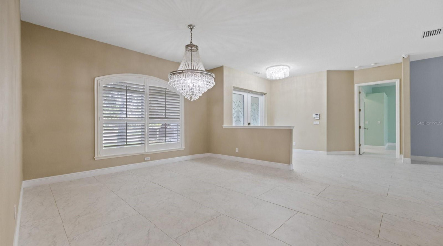 Gulfport, Florida 33707, 4 Bedroom Bedrooms, ,3 Bathroombathrooms,Residential,For Sale,Skimmer Point,0,Mfrtb8542125
