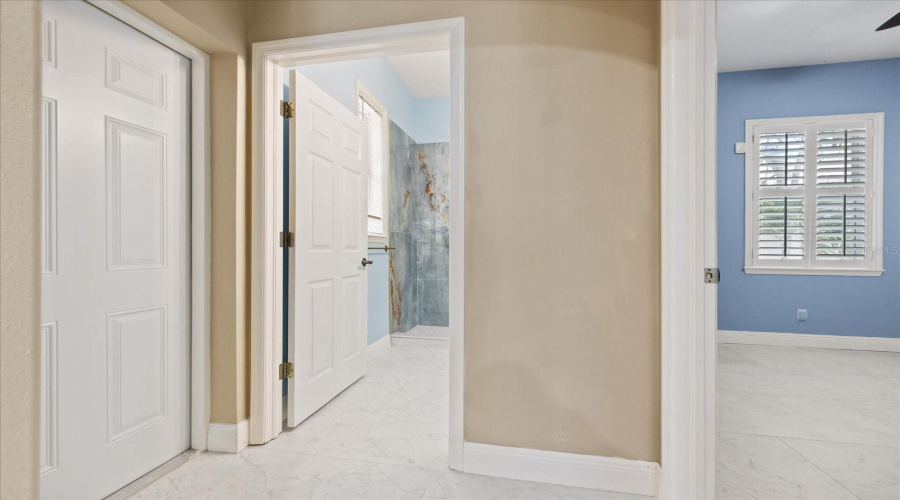 Gulfport, Florida 33707, 4 Bedroom Bedrooms, ,3 Bathroombathrooms,Residential,For Sale,Skimmer Point,0,Mfrtb8542125