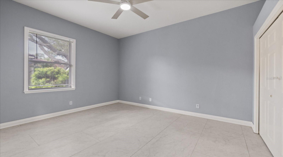 Gulfport, Florida 33707, 4 Bedroom Bedrooms, ,3 Bathroombathrooms,Residential,For Sale,Skimmer Point,0,Mfrtb8542125