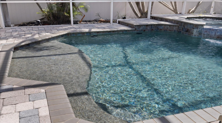 Gulfport, Florida 33707, 4 Bedroom Bedrooms, ,3 Bathroombathrooms,Residential,For Sale,Skimmer Point,0,Mfrtb8542125