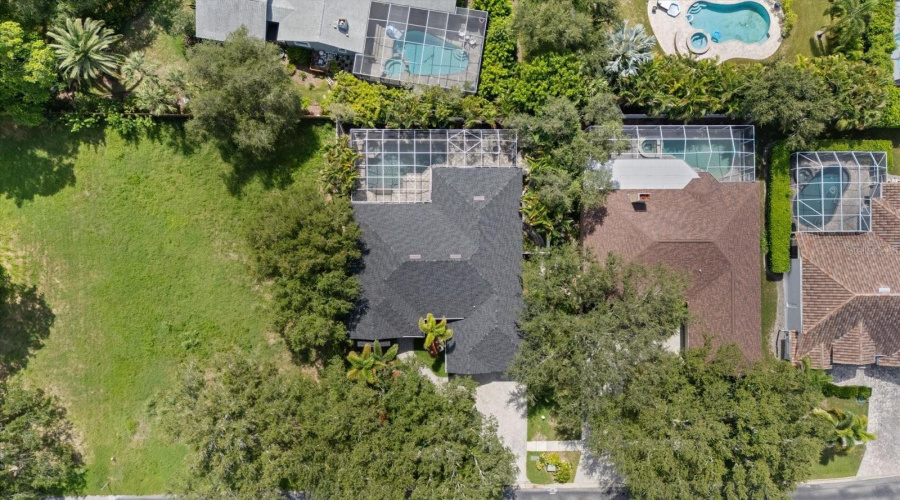 Gulfport, Florida 33707, 4 Bedroom Bedrooms, ,3 Bathroombathrooms,Residential,For Sale,Skimmer Point,0,Mfrtb8542125