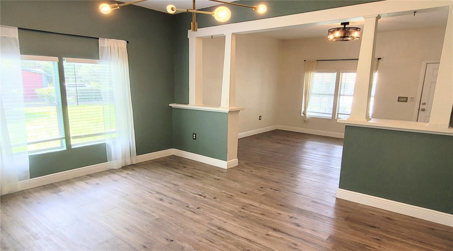 Sarasota, Florida 34234, 3 Bedroom Bedrooms, ,1 Bathroombathrooms,Residential,For Sale,29Th,0,Mfra4703968