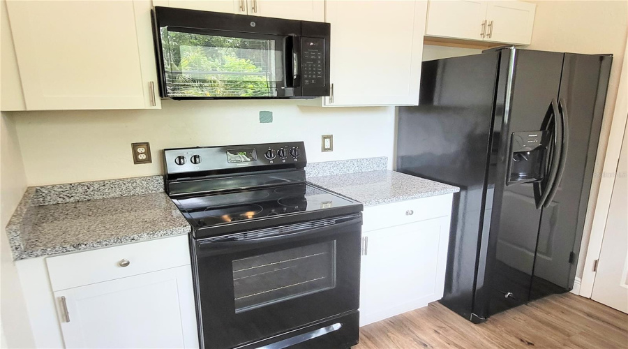 Sarasota, Florida 34234, 3 Bedroom Bedrooms, ,1 Bathroombathrooms,Residential,For Sale,29Th,0,Mfra4703968