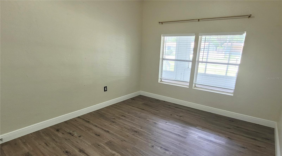 Sarasota, Florida 34234, 3 Bedroom Bedrooms, ,1 Bathroombathrooms,Residential,For Sale,29Th,0,Mfra4703968