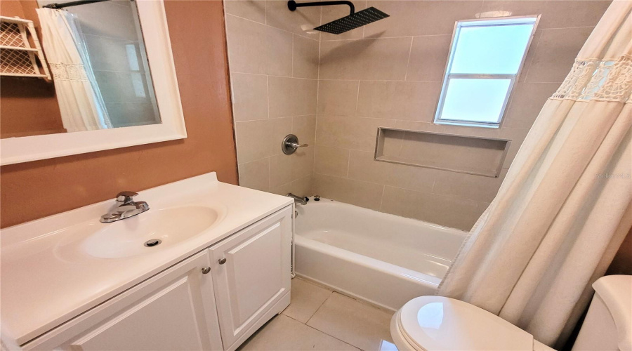 Sarasota, Florida 34234, 3 Bedroom Bedrooms, ,1 Bathroombathrooms,Residential,For Sale,29Th,0,Mfra4703968