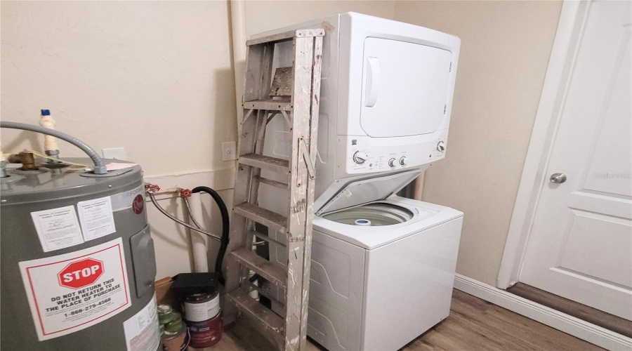 Sarasota, Florida 34234, 3 Bedroom Bedrooms, ,1 Bathroombathrooms,Residential,For Sale,29Th,0,Mfra4703968