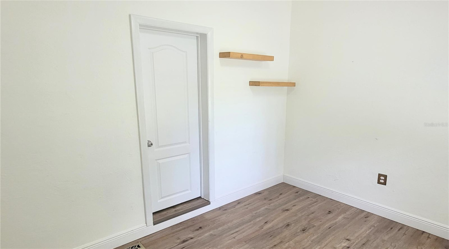 Sarasota, Florida 34234, 3 Bedroom Bedrooms, ,1 Bathroombathrooms,Residential,For Sale,29Th,0,Mfra4703968