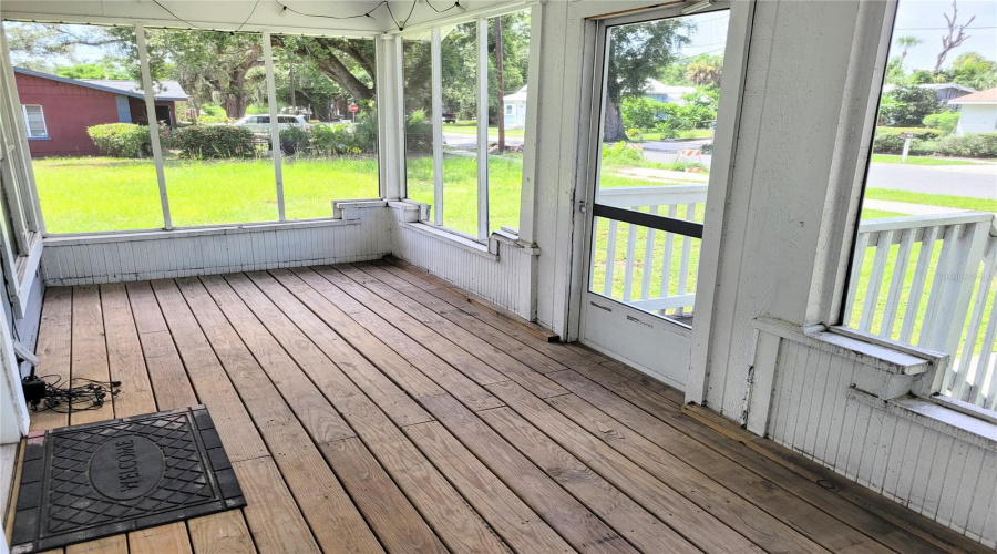 Sarasota, Florida 34234, 3 Bedroom Bedrooms, ,1 Bathroombathrooms,Residential,For Sale,29Th,0,Mfra4703968