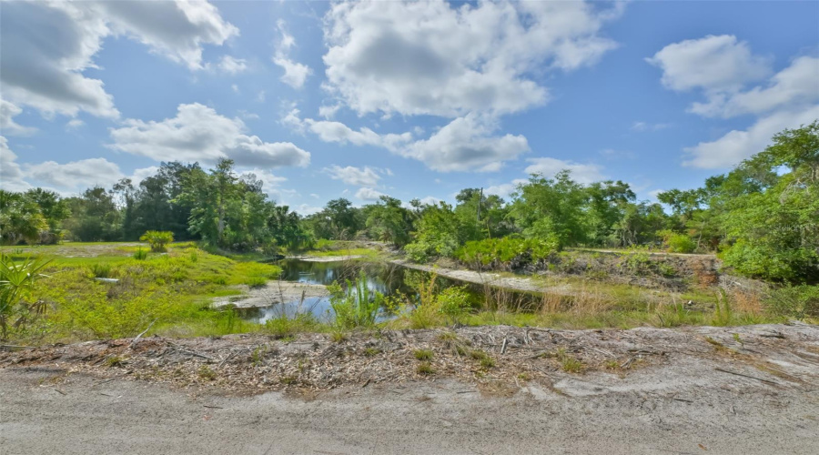 Wimauma, Florida 33598, 3 Bedroom Bedrooms, ,2 Bathroombathrooms,Residential,For Sale,Highland,0,Mfrtb8512848