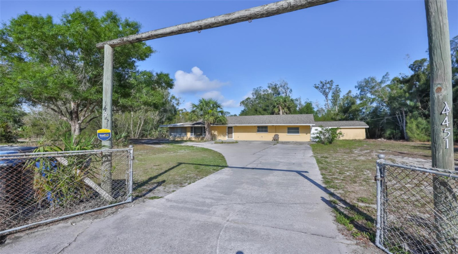 Wimauma, Florida 33598, 3 Bedroom Bedrooms, ,2 Bathroombathrooms,Residential,For Sale,Highland,0,Mfrtb8512848