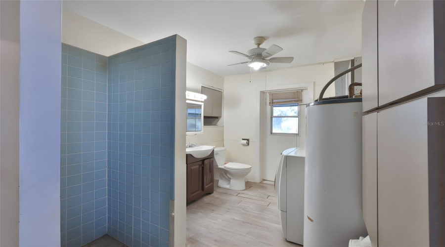 Wimauma, Florida 33598, 3 Bedroom Bedrooms, ,2 Bathroombathrooms,Residential,For Sale,Highland,0,Mfrtb8512848