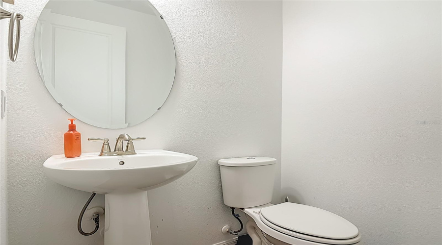 Deltona, Florida 32725, 4 Bedroom Bedrooms, ,2 Bathroombathrooms,Residential,For Sale,Hill Park,0,Mfro6398939