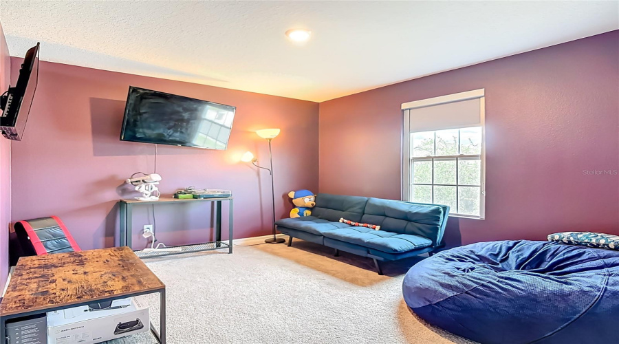 Deltona, Florida 32725, 4 Bedroom Bedrooms, ,2 Bathroombathrooms,Residential,For Sale,Hill Park,0,Mfro6398939