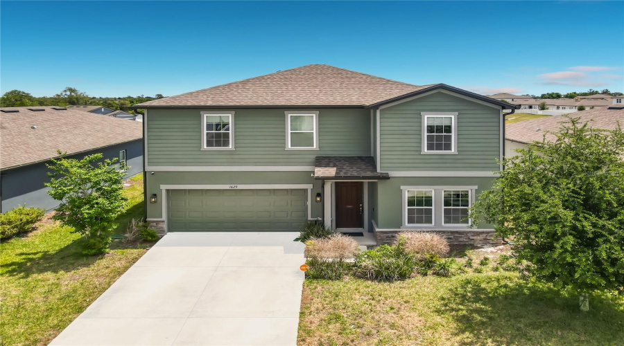 Deltona, Florida 32725, 4 Bedroom Bedrooms, ,2 Bathroombathrooms,Residential,For Sale,Hill Park,0,Mfro6398939