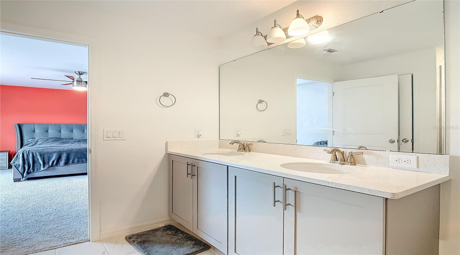 Deltona, Florida 32725, 4 Bedroom Bedrooms, ,2 Bathroombathrooms,Residential,For Sale,Hill Park,0,Mfro6398939