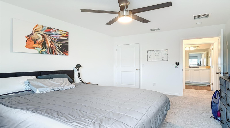 Deltona, Florida 32725, 4 Bedroom Bedrooms, ,2 Bathroombathrooms,Residential,For Sale,Hill Park,0,Mfro6398939