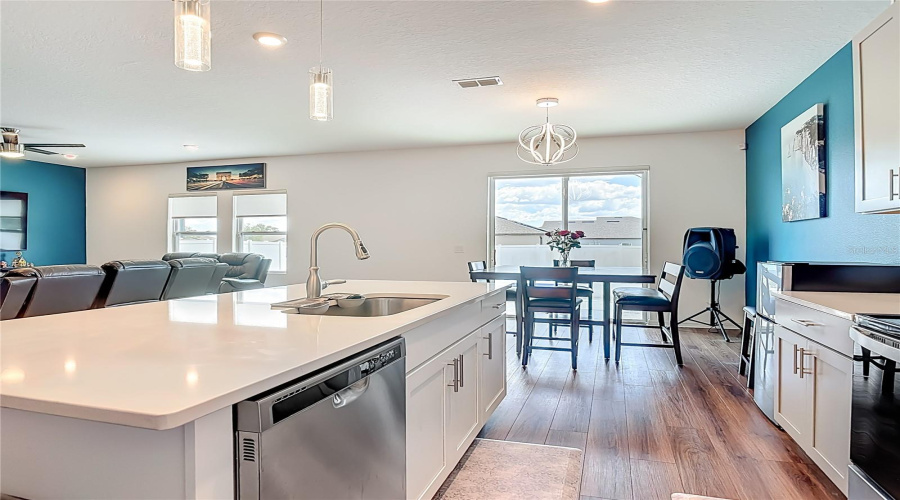 Deltona, Florida 32725, 4 Bedroom Bedrooms, ,2 Bathroombathrooms,Residential,For Sale,Hill Park,0,Mfro6398939