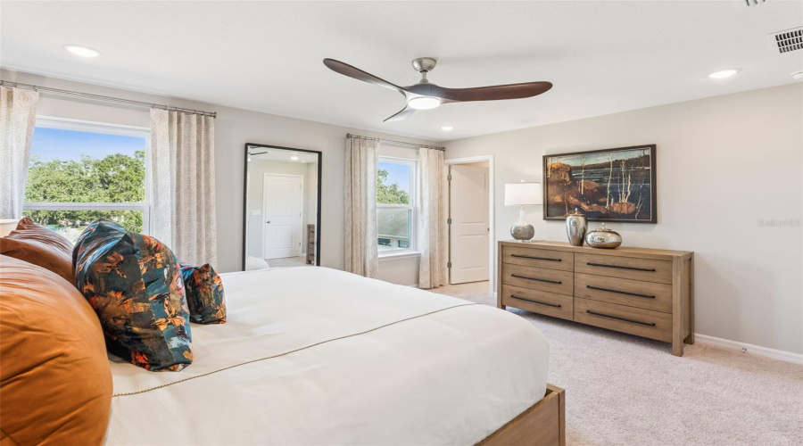 Eustis, Florida 32726, 3 Bedroom Bedrooms, ,2 Bathroombathrooms,Residential,For Sale,Red Pine,0,Mfrw7888902