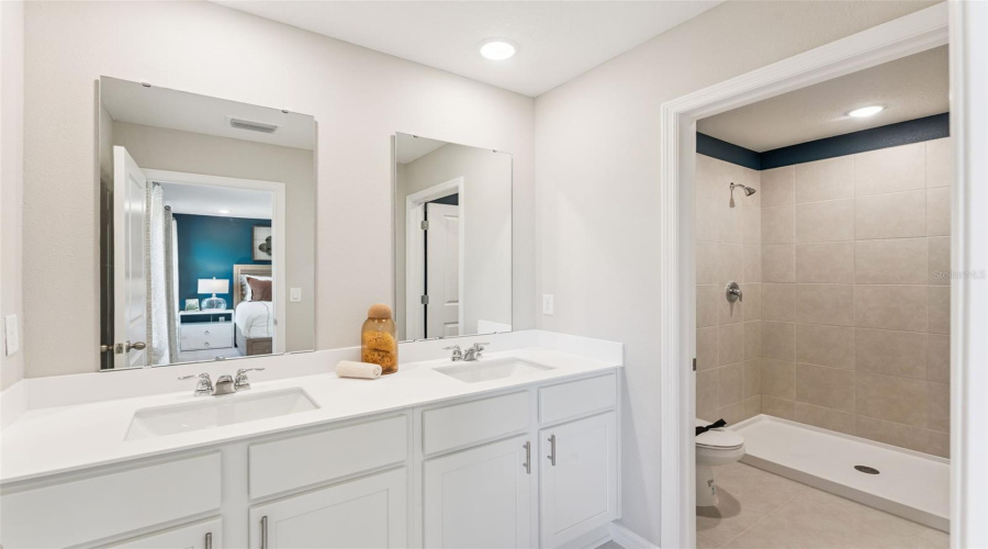 Eustis, Florida 32726, 3 Bedroom Bedrooms, ,2 Bathroombathrooms,Residential,For Sale,Red Pine,0,Mfrw7888902