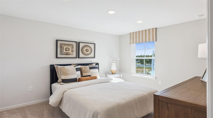 Eustis, Florida 32726, 3 Bedroom Bedrooms, ,2 Bathroombathrooms,Residential,For Sale,Red Pine,0,Mfrw7888902