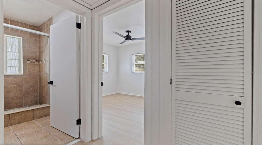 St Petersburg, Florida 33709, 2 Bedroom Bedrooms, ,1 Bathroombathrooms,Residential,For Sale,44Th,0,Mfrtb8542524