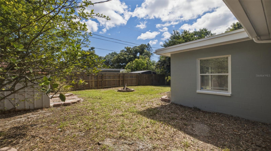 St Petersburg, Florida 33709, 2 Bedroom Bedrooms, ,1 Bathroombathrooms,Residential,For Sale,44Th,0,Mfrtb8542524