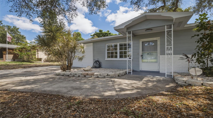 St Petersburg, Florida 33709, 2 Bedroom Bedrooms, ,1 Bathroombathrooms,Residential,For Sale,44Th,0,Mfrtb8542524