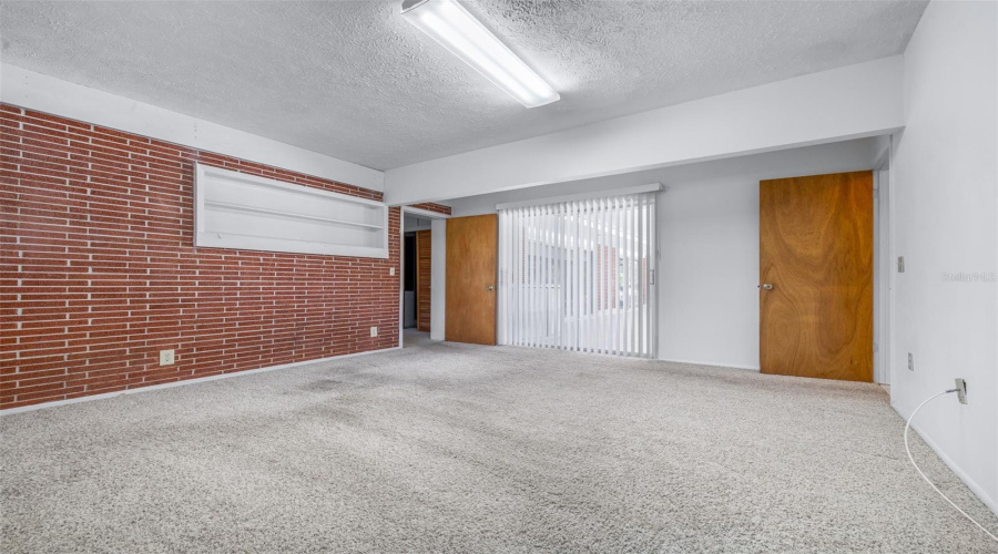 Haines City, Florida 33844, 5 Bedroom Bedrooms, ,3 Bathroombathrooms,Residential,For Sale,Crest,0,Mfrp4939708