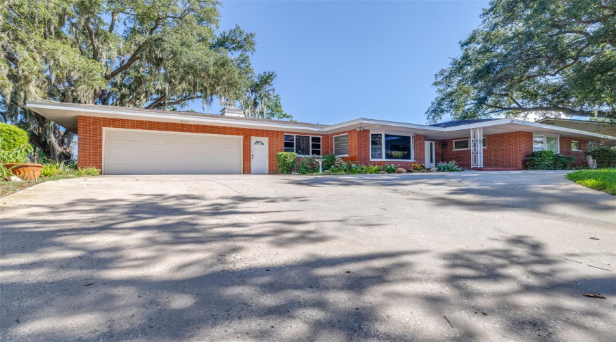 Haines City, Florida 33844, 5 Bedroom Bedrooms, ,3 Bathroombathrooms,Residential,For Sale,Crest,0,Mfrp4939708
