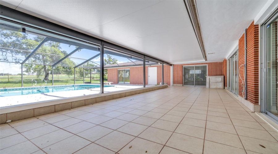 Haines City, Florida 33844, 5 Bedroom Bedrooms, ,3 Bathroombathrooms,Residential,For Sale,Crest,0,Mfrp4939708