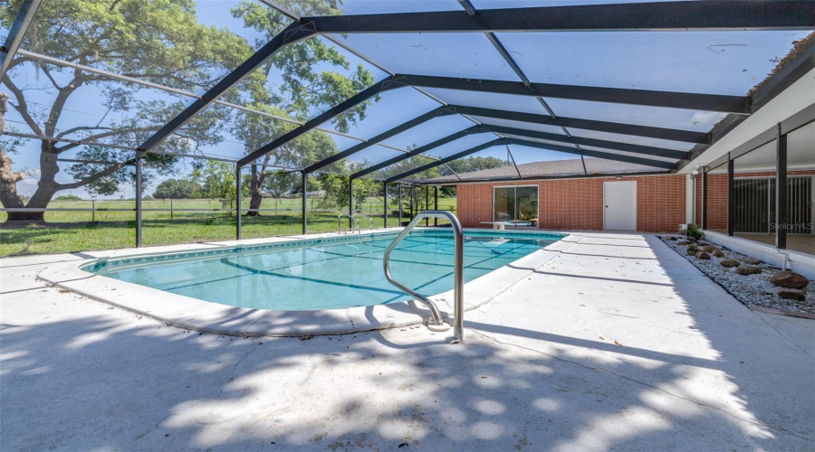 Haines City, Florida 33844, 5 Bedroom Bedrooms, ,3 Bathroombathrooms,Residential,For Sale,Crest,0,Mfrp4939708
