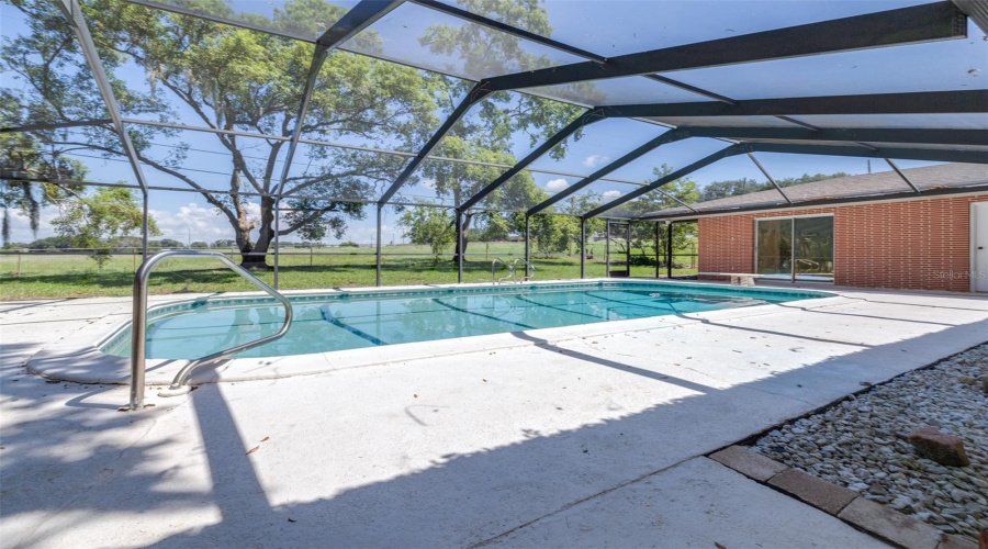 Haines City, Florida 33844, 5 Bedroom Bedrooms, ,3 Bathroombathrooms,Residential,For Sale,Crest,0,Mfrp4939708