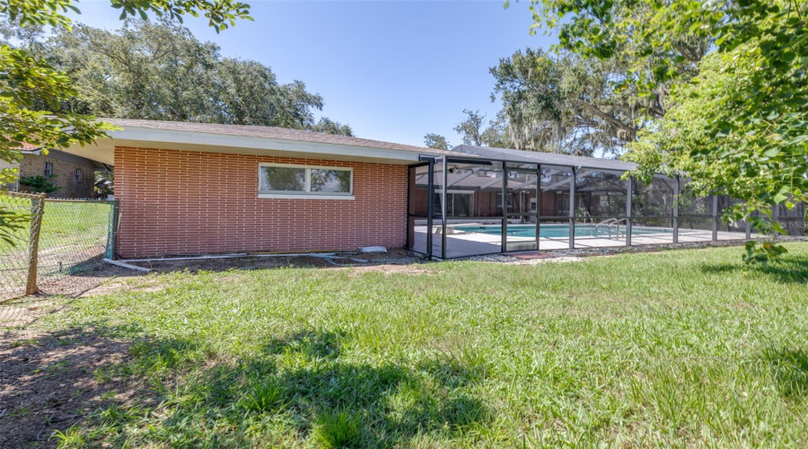 Haines City, Florida 33844, 5 Bedroom Bedrooms, ,3 Bathroombathrooms,Residential,For Sale,Crest,0,Mfrp4939708