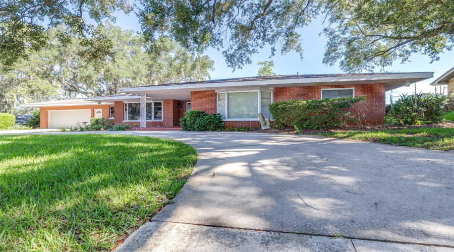 Haines City, Florida 33844, 5 Bedroom Bedrooms, ,3 Bathroombathrooms,Residential,For Sale,Crest,0,Mfrp4939708
