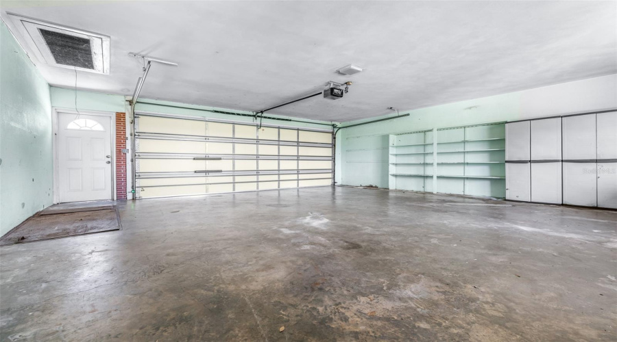 Haines City, Florida 33844, 5 Bedroom Bedrooms, ,3 Bathroombathrooms,Residential,For Sale,Crest,0,Mfrp4939708