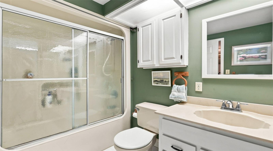 Debary, Florida 32713, 3 Bedroom Bedrooms, ,2 Bathroombathrooms,Residential,For Sale,Riviera,0,Mfrg5116913