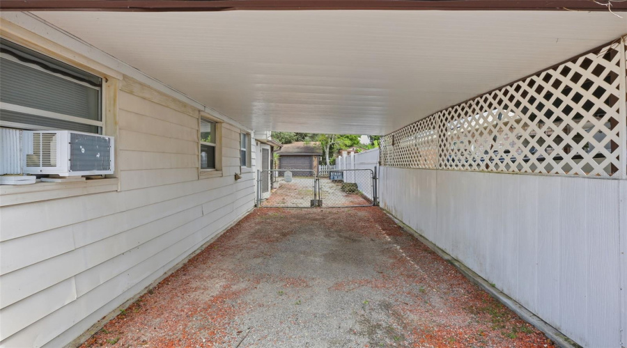 Debary, Florida 32713, 3 Bedroom Bedrooms, ,2 Bathroombathrooms,Residential,For Sale,Riviera,0,Mfrg5116913