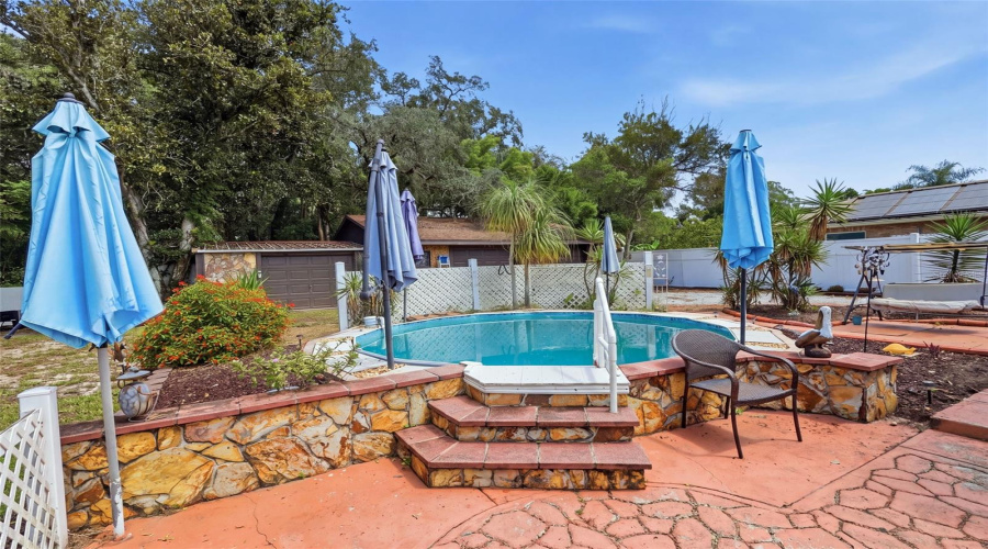 Debary, Florida 32713, 3 Bedroom Bedrooms, ,2 Bathroombathrooms,Residential,For Sale,Riviera,0,Mfrg5116913