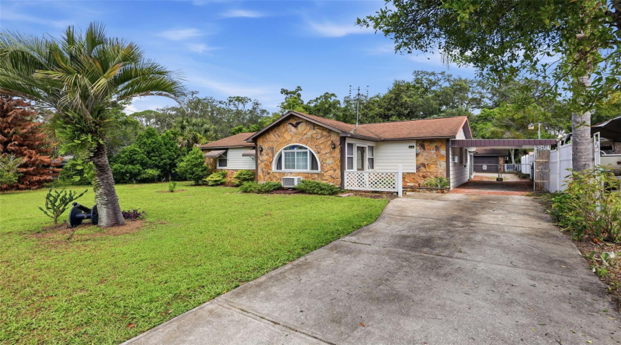 Debary, Florida 32713, 3 Bedroom Bedrooms, ,2 Bathroombathrooms,Residential,For Sale,Riviera,0,Mfrg5116913